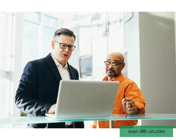 欧亿平台靠谱吗 详细解析其优势与风险 适合投资者选择吗