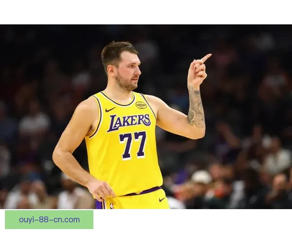 湖人拒绝步行者29分逆转 东契奇狂飙43分詹姆斯隔扣献准三双